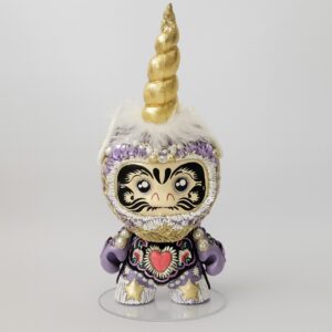 DARUMA TOY “UNICORNIO”